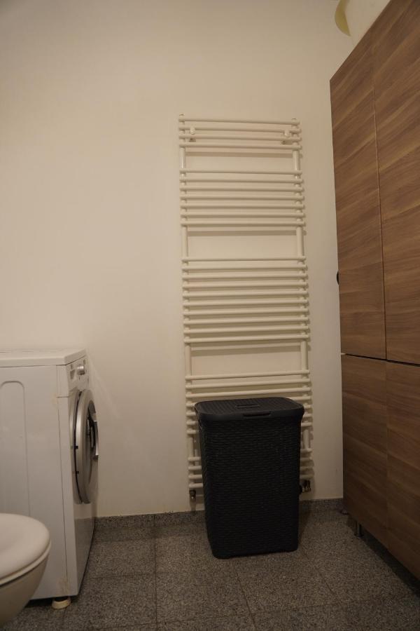 Bright, Spacious Apartment With A Lovely Terrace In The Heart Of Aachen Eksteriør billede
